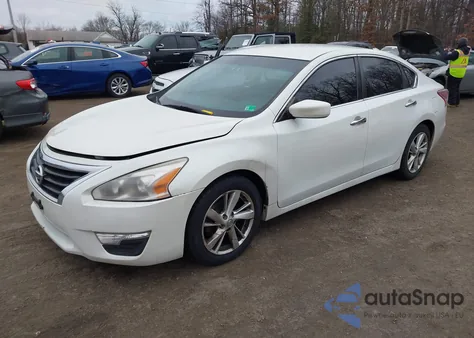 2013 Nissan Altima 2.5 Sv z USA, uszkodzony, nr VIN 1N4AL3AP3DN500385